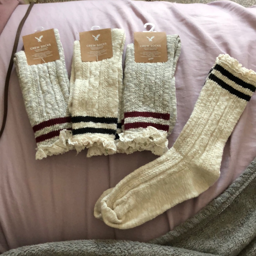 American Eagle Crew Socks